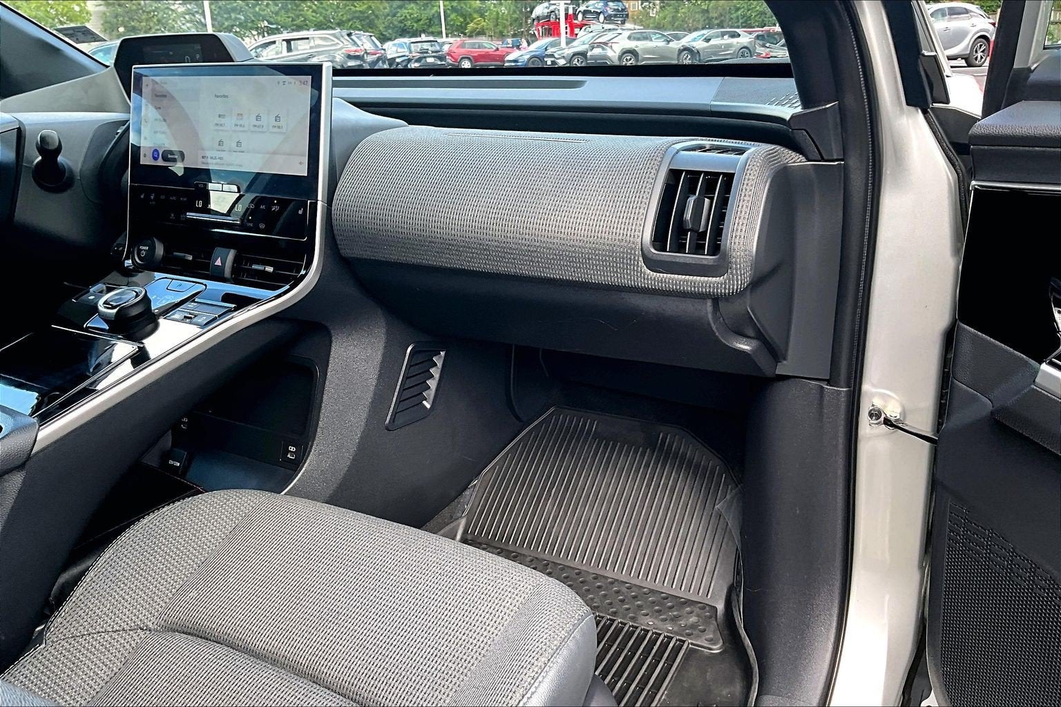 2023 Toyota bZ4X XLE