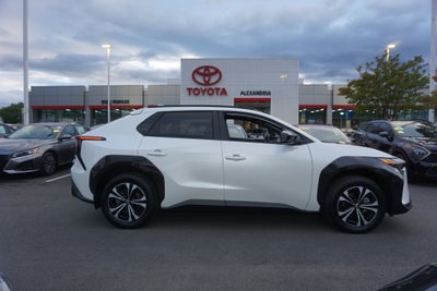 2024 Toyota bZ4X XLE