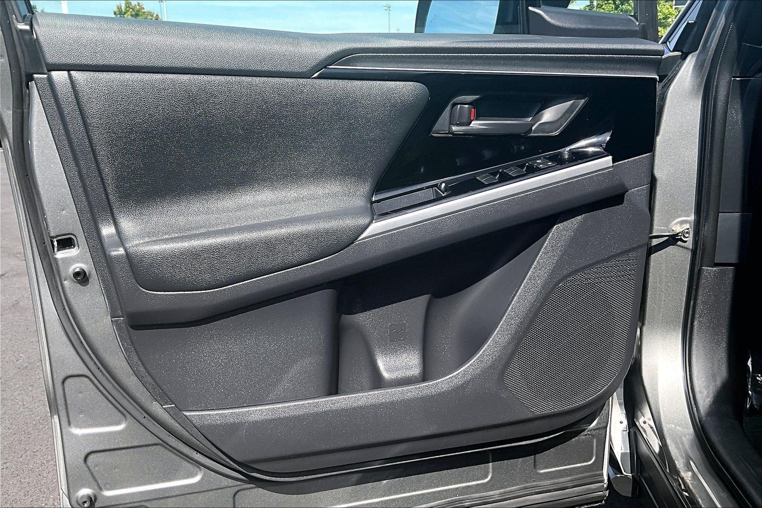 2023 Toyota bZ4X XLE