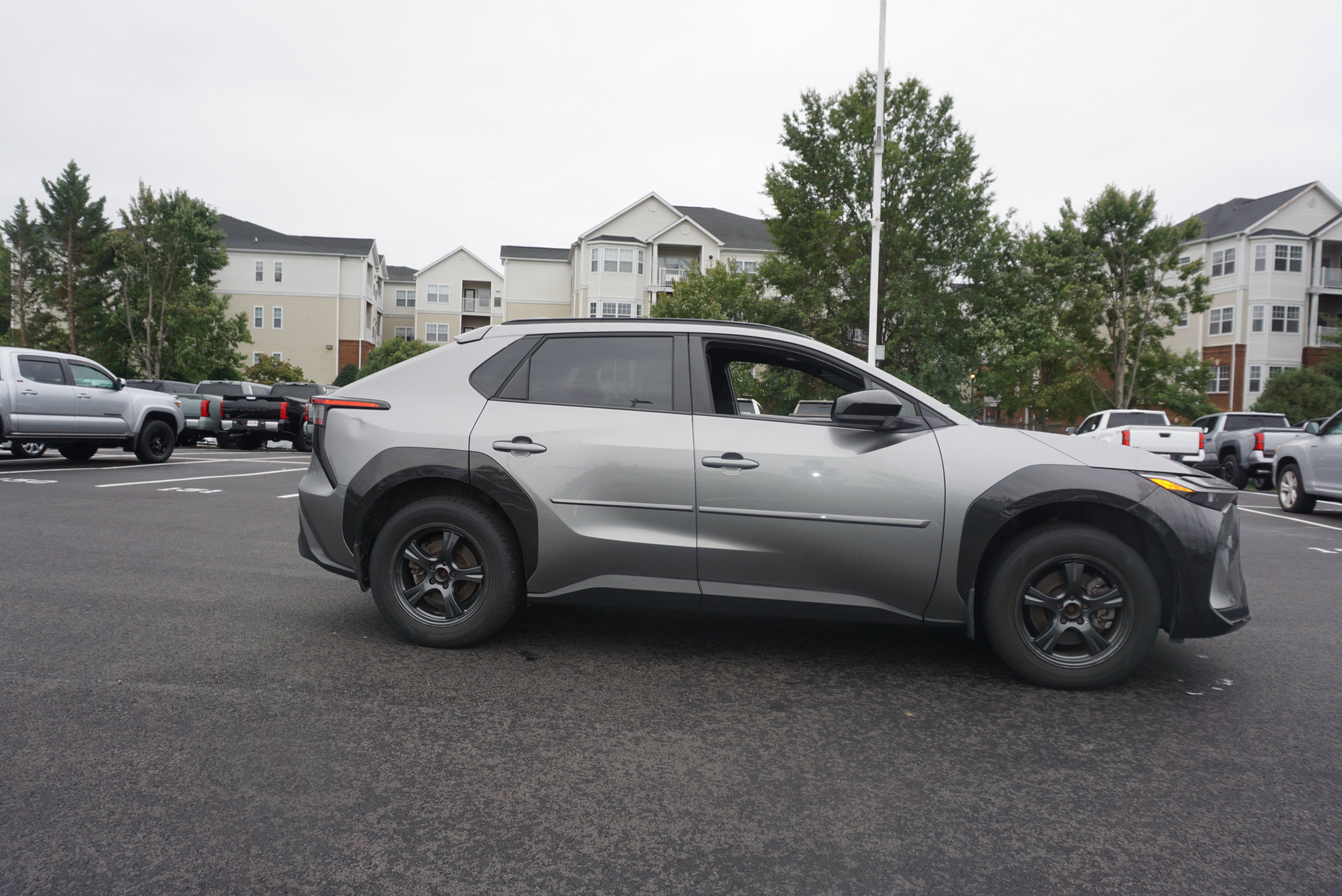 2023 Toyota bZ4X XLE
