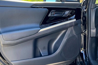 2024 Toyota bZ4X Base