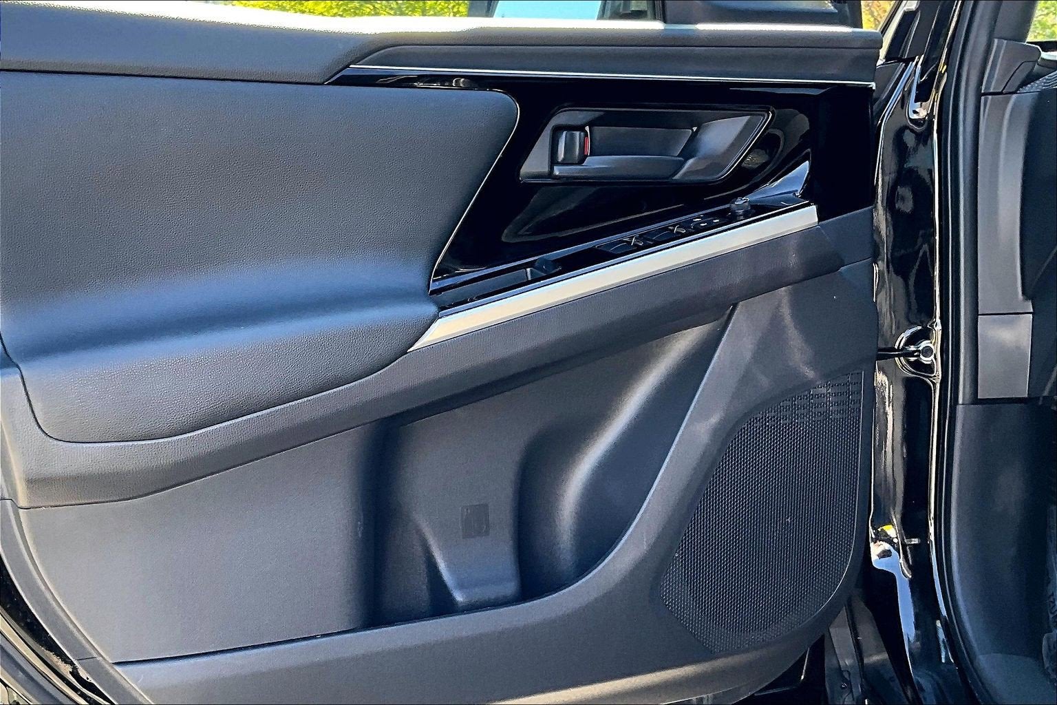 2024 Toyota bZ4X Base