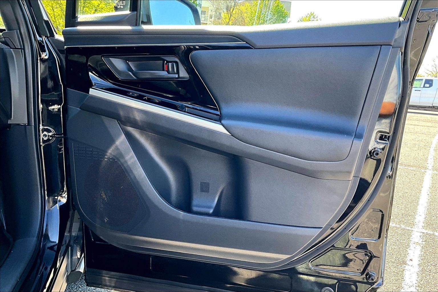 2024 Toyota bZ4X Base