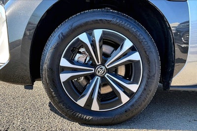 2025 Toyota bZ4X XLE