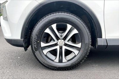 2016 Toyota RAV4 LE