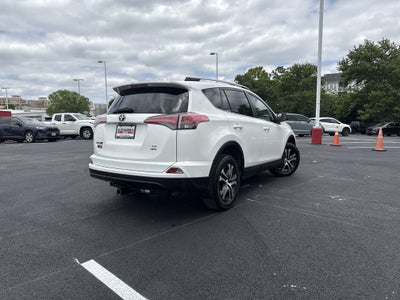 2016 Toyota RAV4 LE