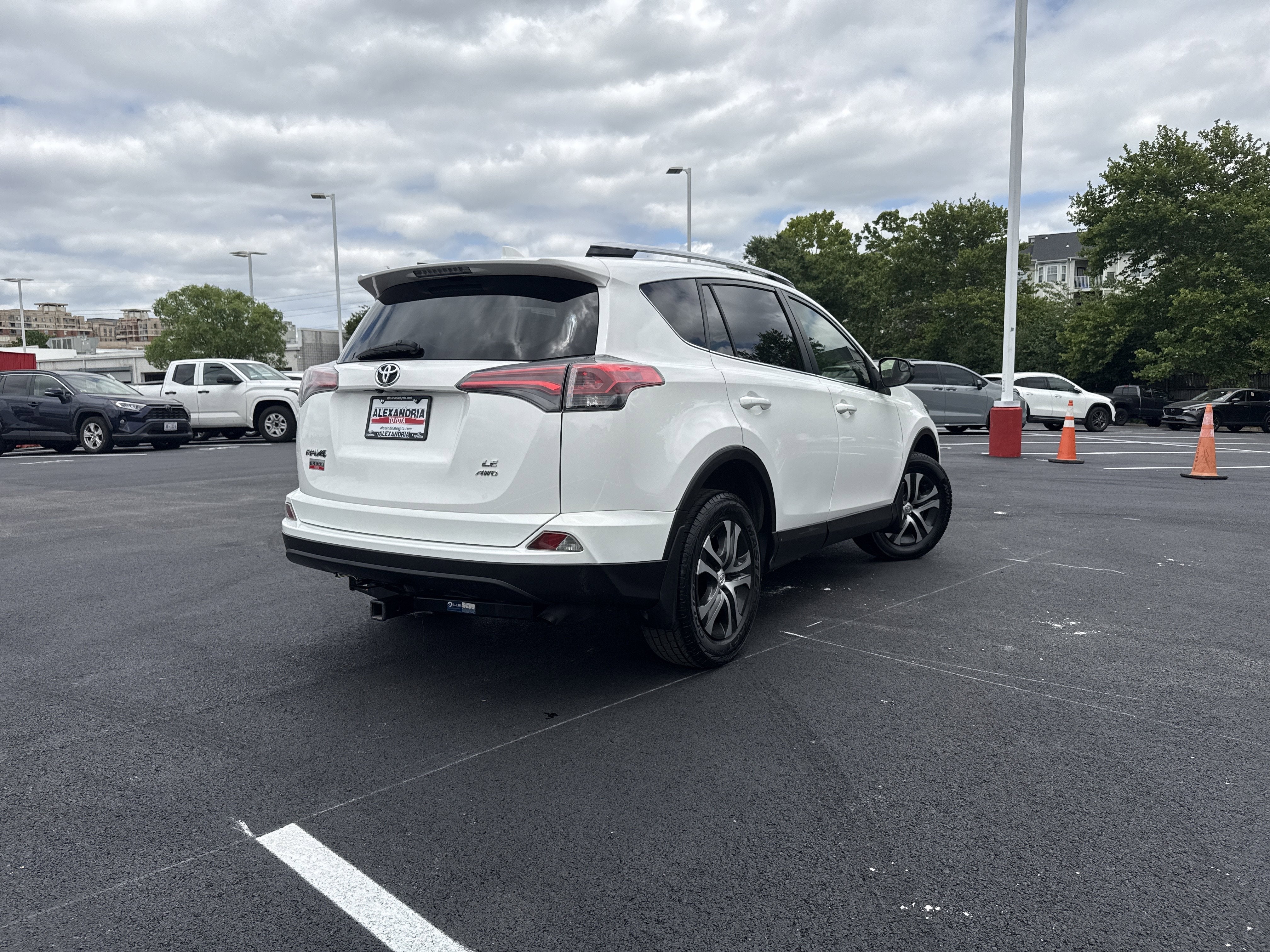 2016 Toyota RAV4 LE