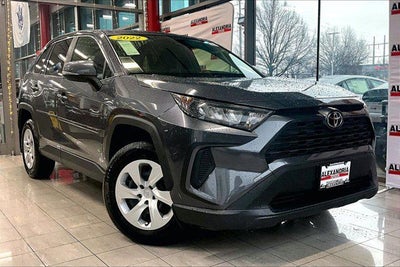 2022 Toyota RAV4 LE