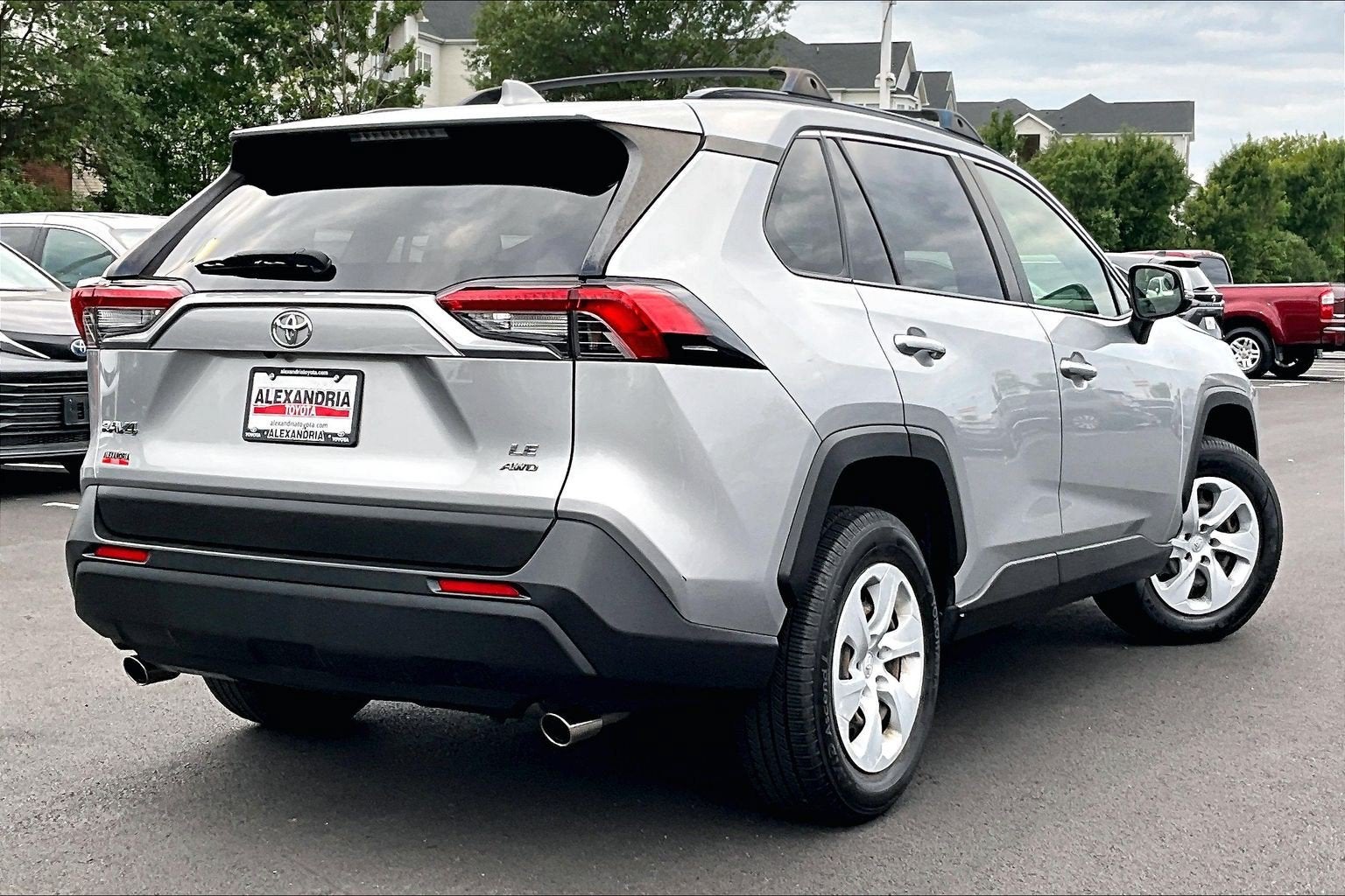 2019 Toyota RAV4 LE
