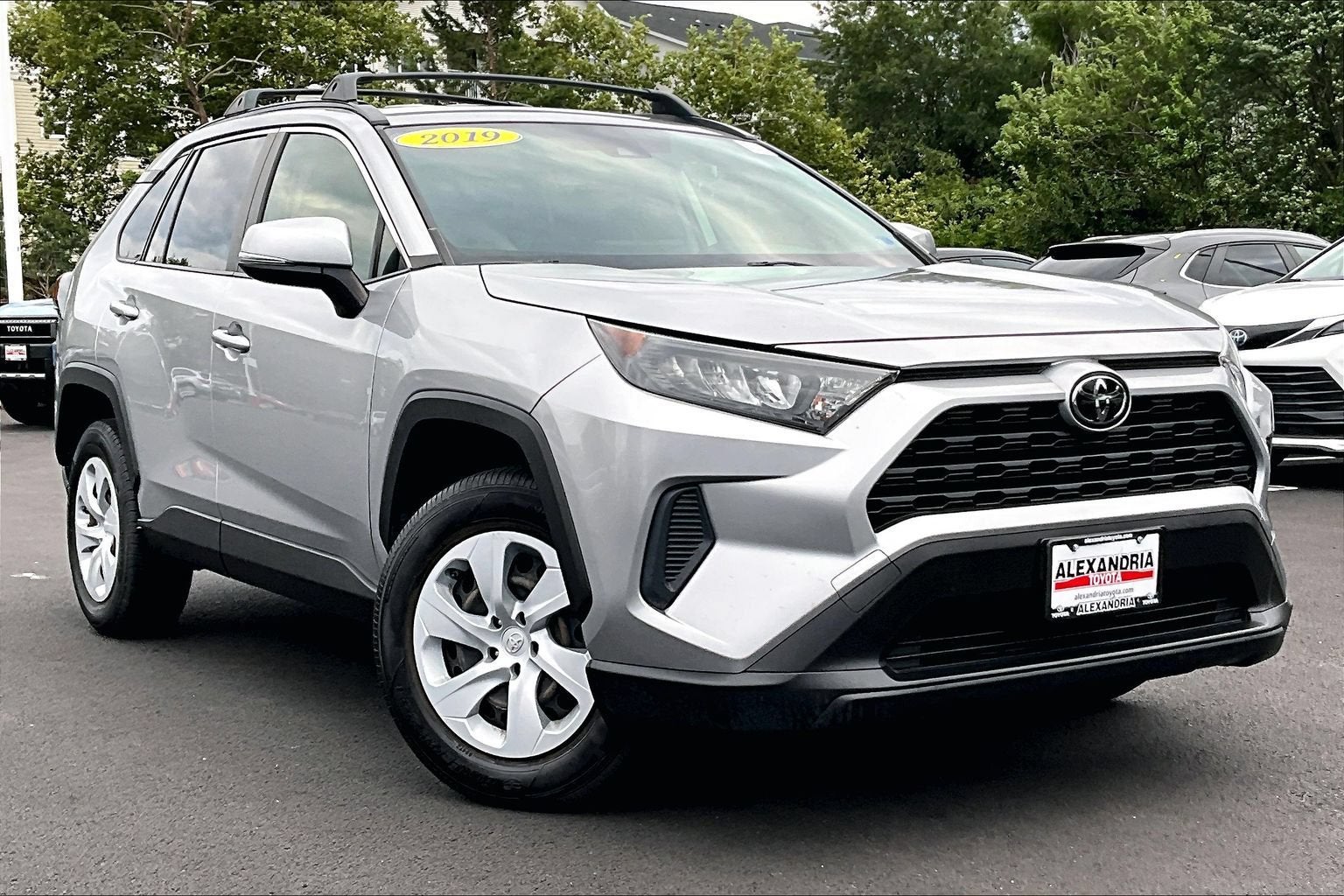 2019 Toyota RAV4 LE