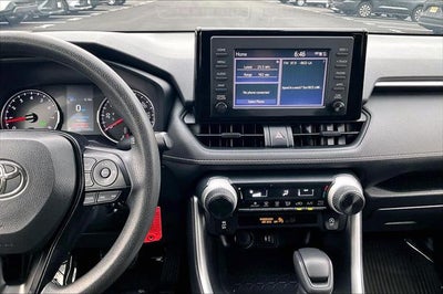 2019 Toyota RAV4 LE