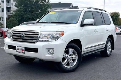 2015 Toyota Land Cruiser 4dr 4WD (Natl)