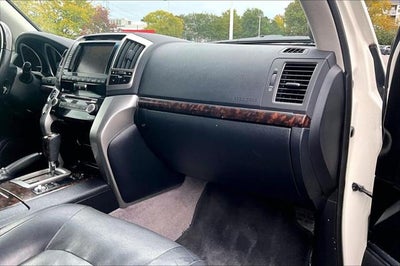 2015 Toyota Land Cruiser 4dr 4WD (Natl)