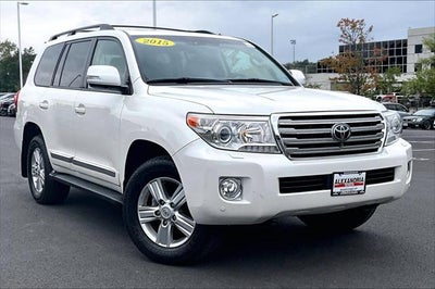 2015 Toyota Land Cruiser 4dr 4WD (Natl)