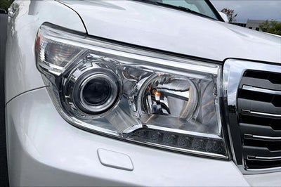 2015 Toyota Land Cruiser 4dr 4WD (Natl)