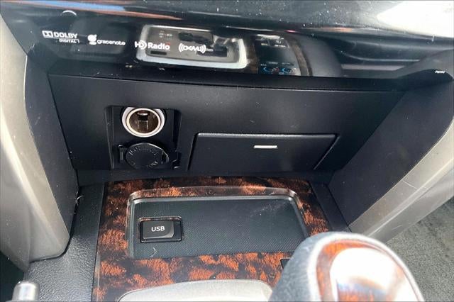 2015 Toyota Land Cruiser 4dr 4WD (Natl)