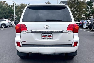 2015 Toyota Land Cruiser 4dr 4WD (Natl)