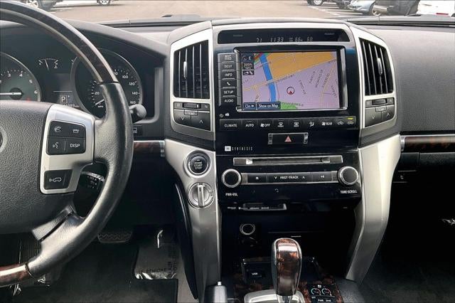 2015 Toyota Land Cruiser 4dr 4WD (Natl)