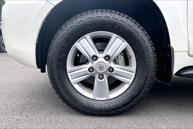 2015 Toyota Land Cruiser 4dr 4WD (Natl)