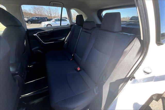 2023 Toyota RAV4 Hybrid LE