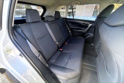 2023 Toyota RAV4 Hybrid LE