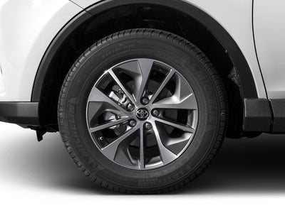 2017 Toyota RAV4 Hybrid XLE