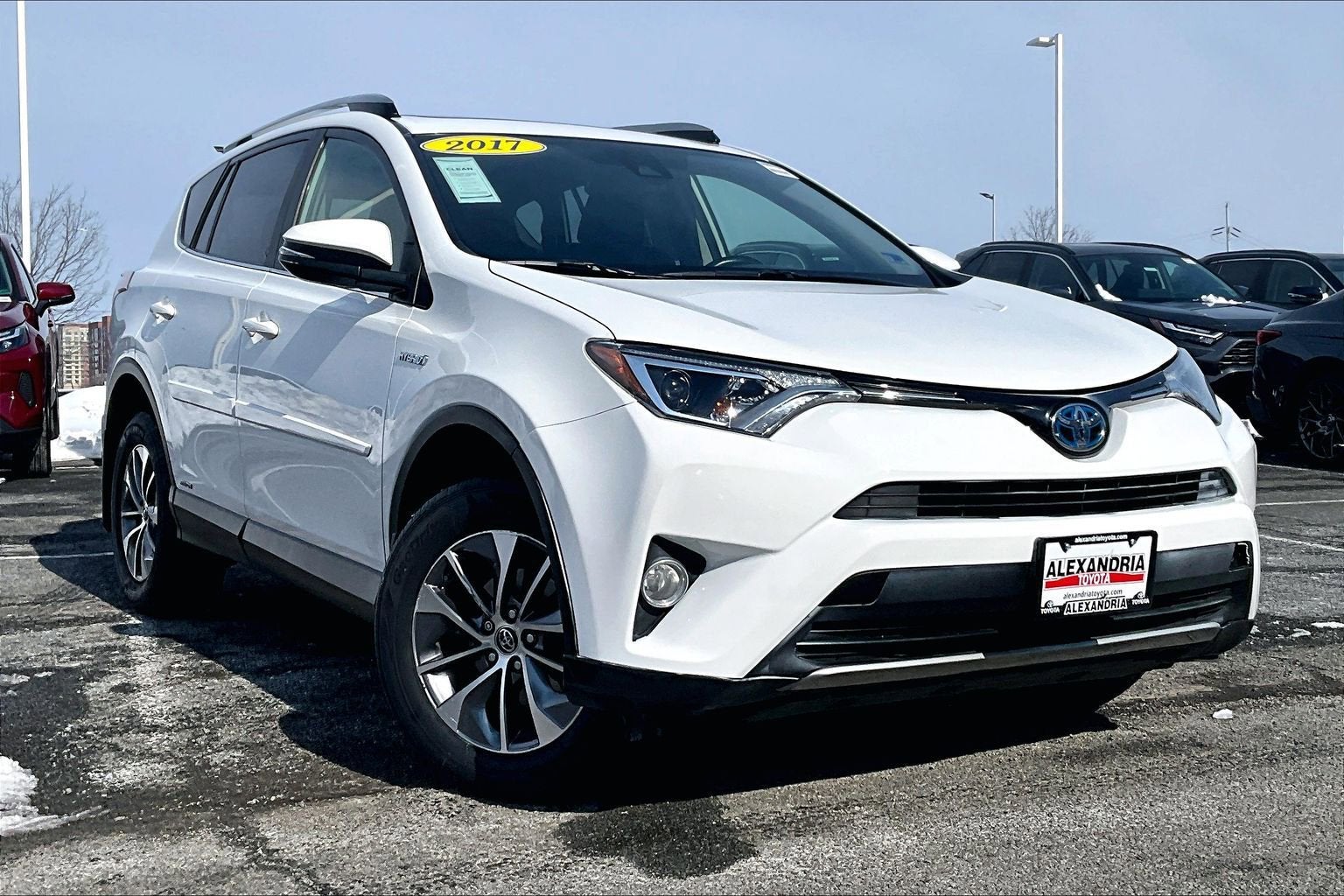 2017 Toyota RAV4 Hybrid XLE