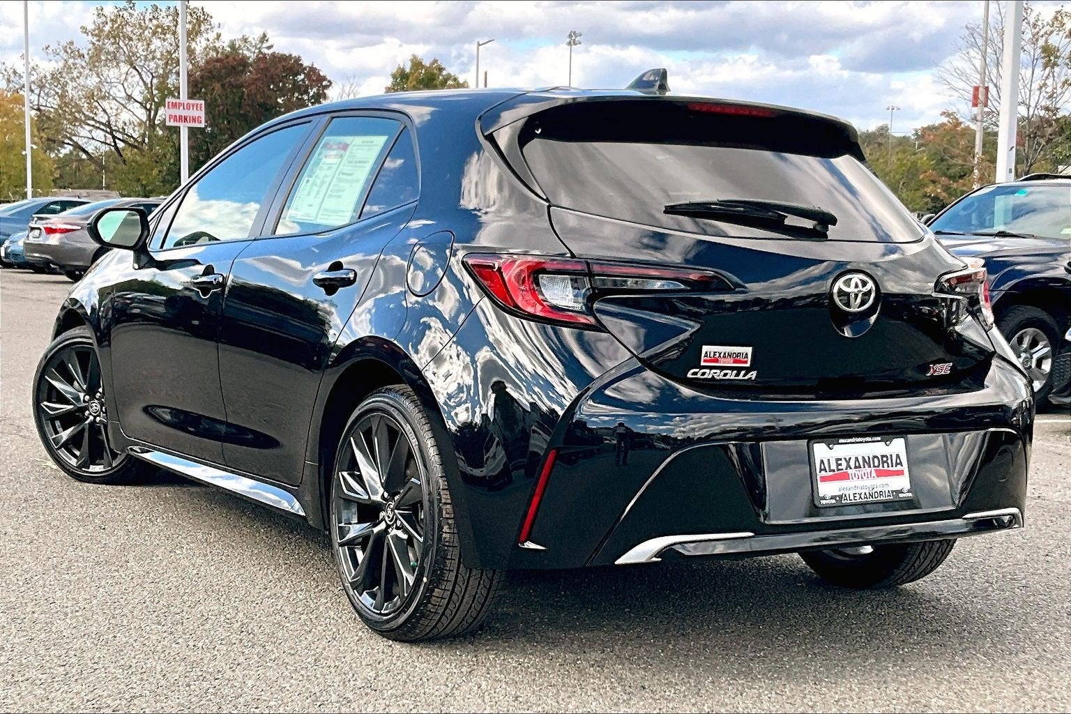 2025 Toyota Corolla Hatchback XSE
