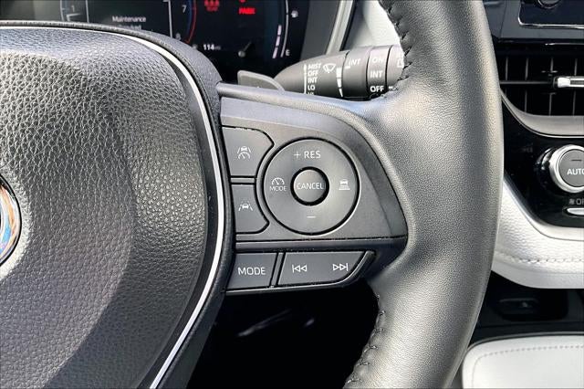 2025 Toyota Corolla Hatchback XSE