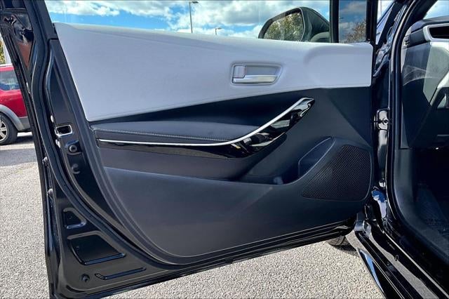 2025 Toyota Corolla Hatchback XSE