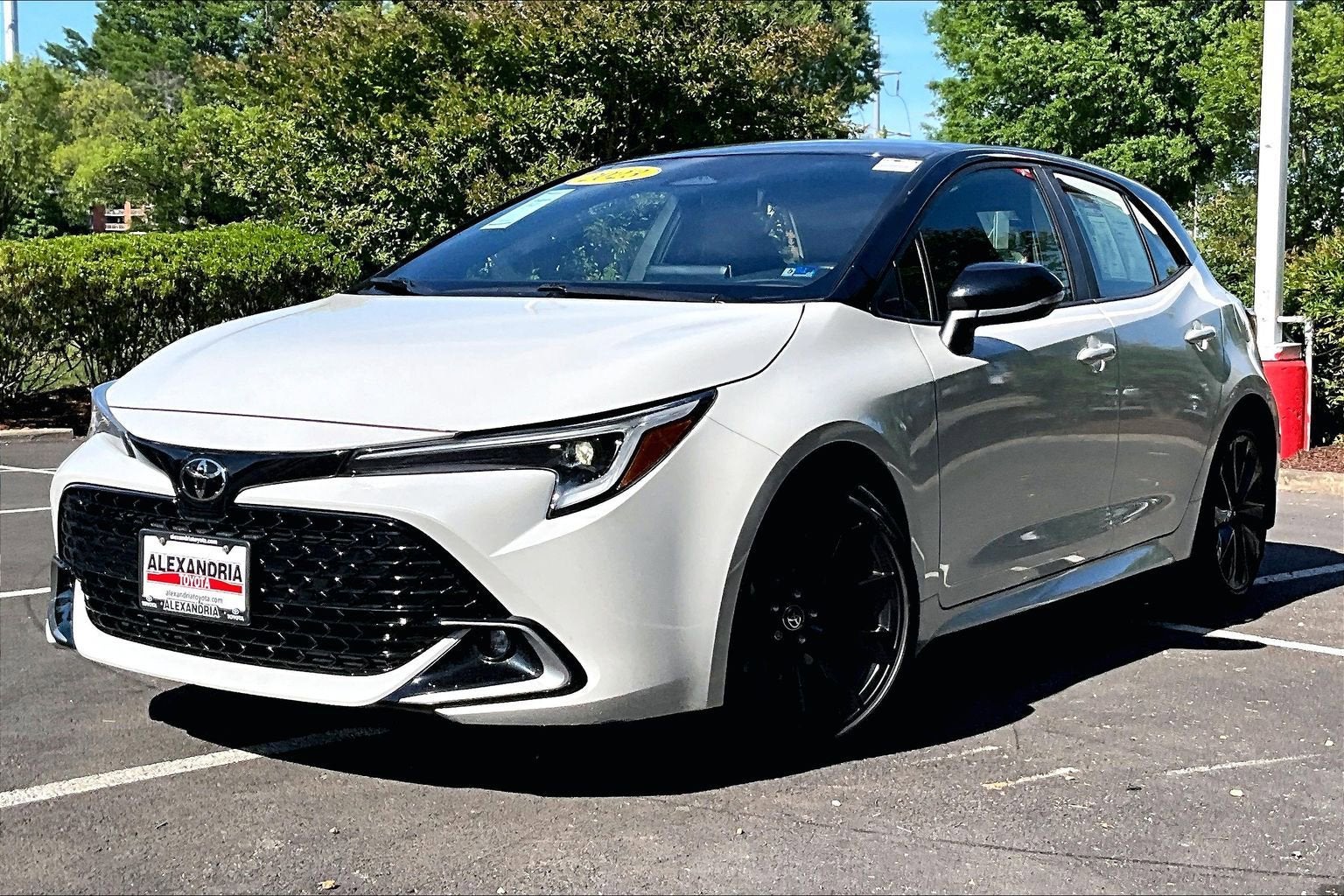 2023 Toyota Corolla Hatchback XSE