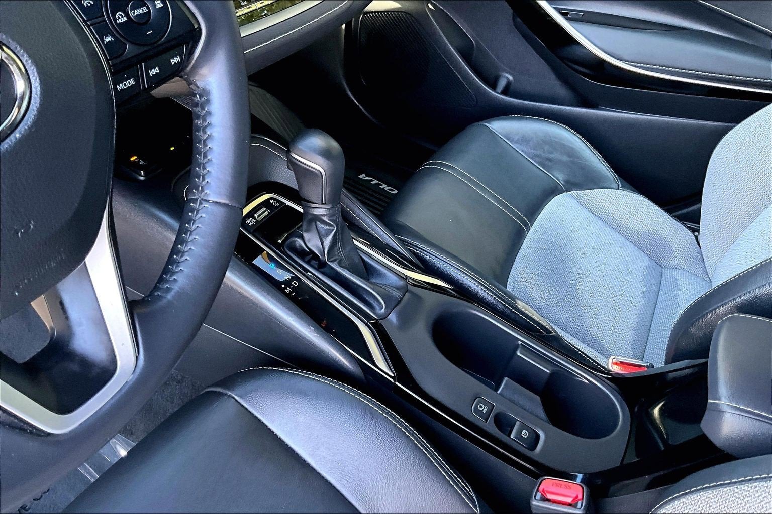2023 Toyota Corolla Hatchback XSE