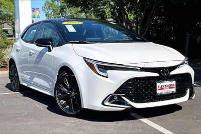 2023 Toyota Corolla Hatchback XSE