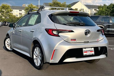 2025 Toyota Corolla Hatchback SE