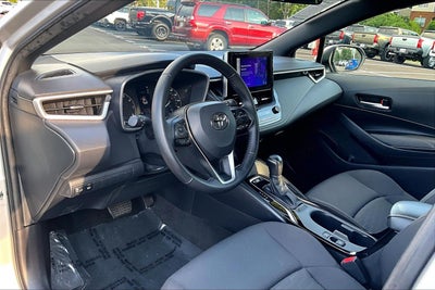 2025 Toyota Corolla Hatchback SE