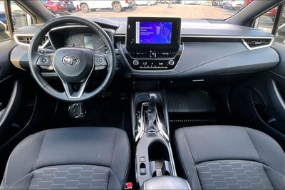 2025 Toyota Corolla Hatchback SE