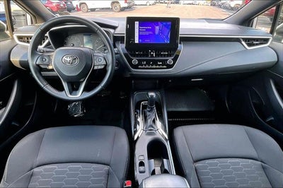 2025 Toyota Corolla Hatchback SE