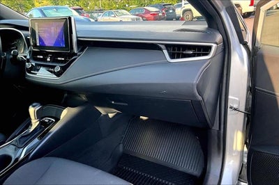 2025 Toyota Corolla Hatchback SE