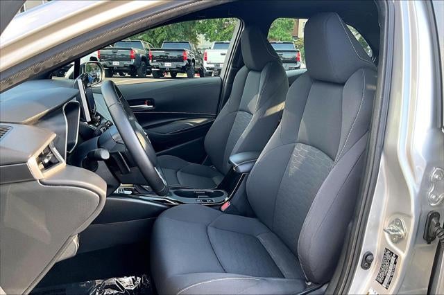 2025 Toyota Corolla Hatchback SE
