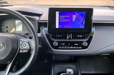 2025 Toyota Corolla Hatchback SE