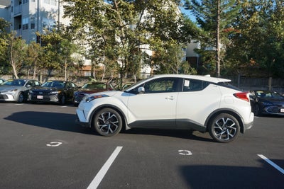 2018 Toyota C-HR XLE Premium