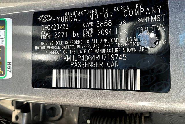 2024 Hyundai Elantra Limited