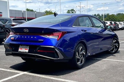 2024 Hyundai Elantra Limited