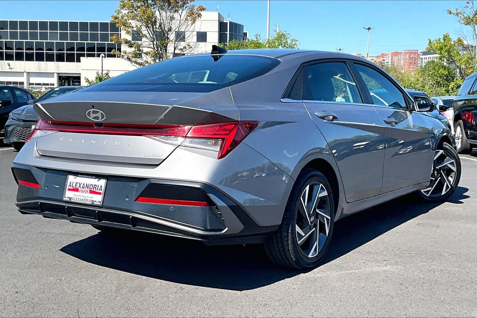 2024 Hyundai Elantra Limited