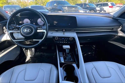 2024 Hyundai Elantra Limited