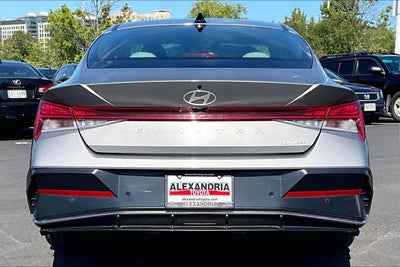 2024 Hyundai Elantra Limited