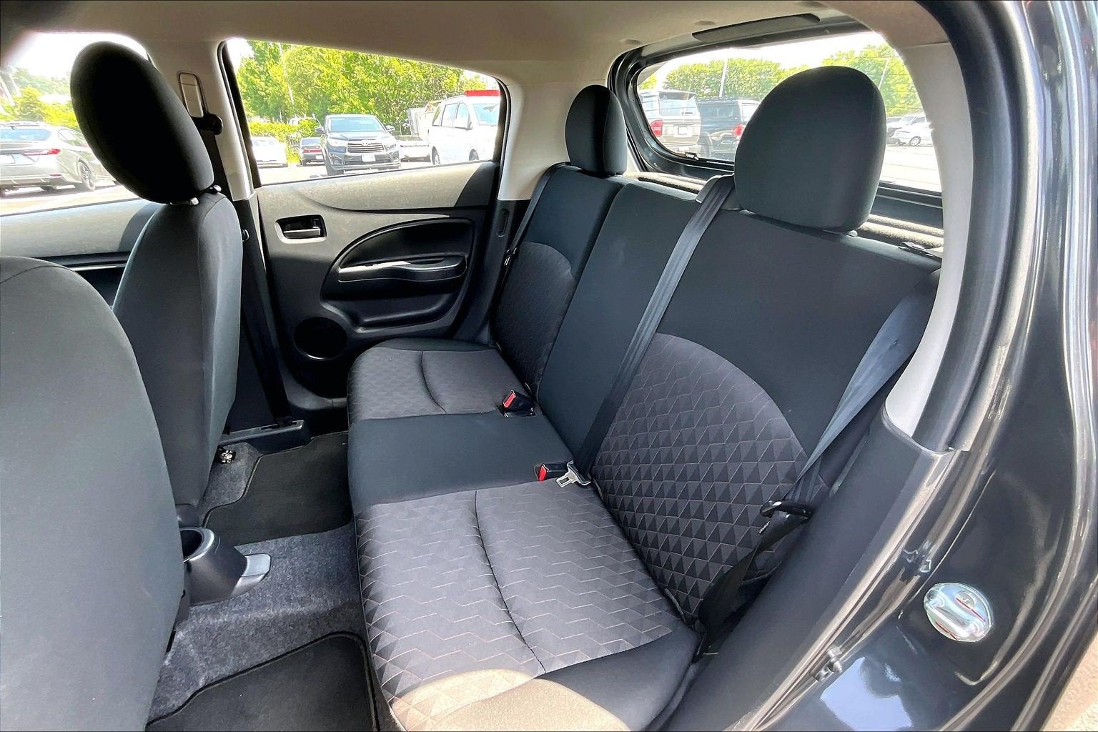 2024 Mitsubishi Mirage ES