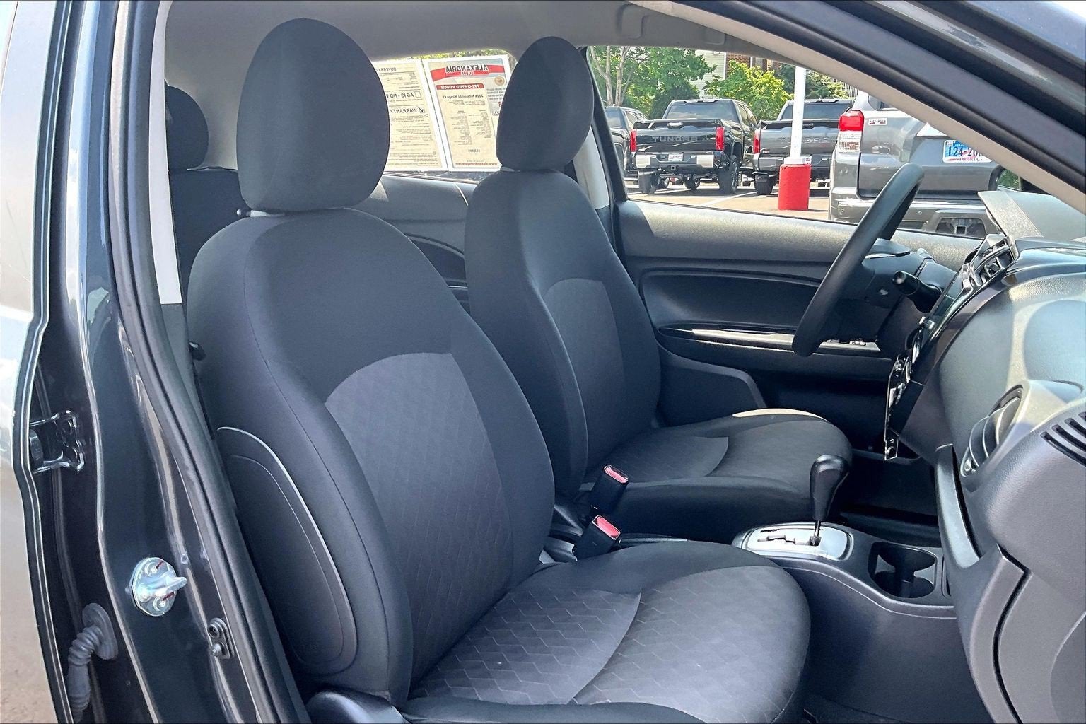 2024 Mitsubishi Mirage ES