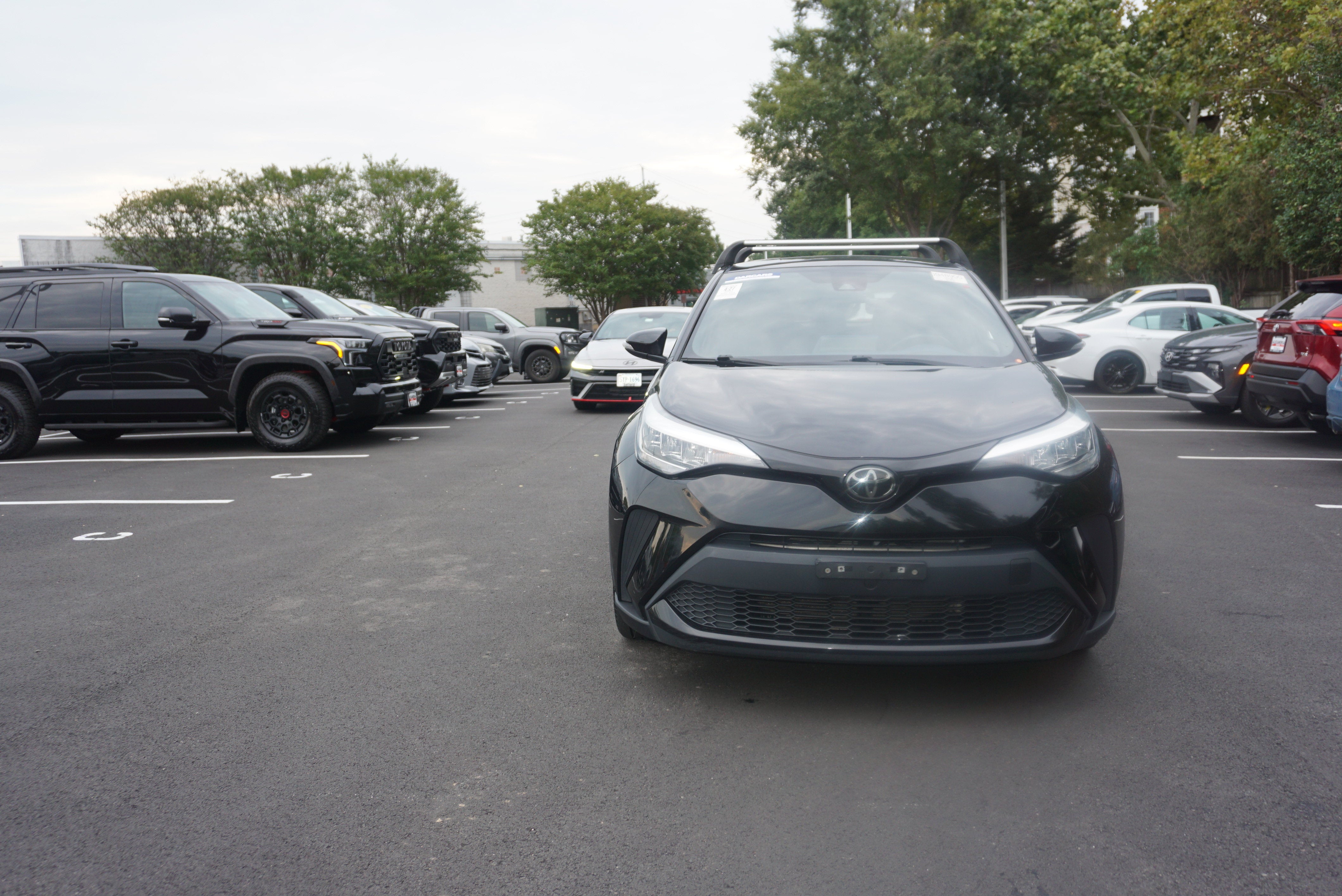 2022 Toyota C-HR XLE