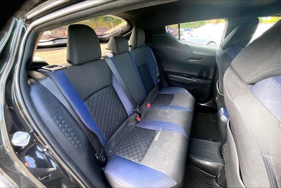 2022 Toyota C-HR XLE